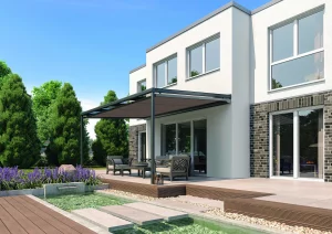 ein haus mit bauelemente wie fenster, vorbaudauch,terasse, garten, gartentür